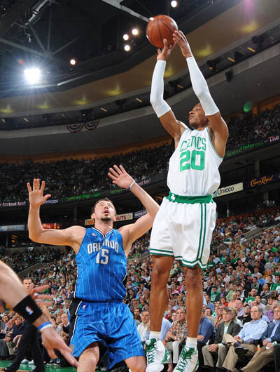 场下的麦康 场下的麦康