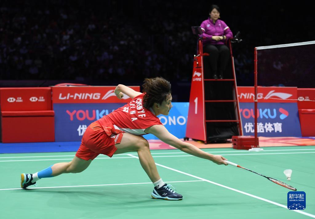 中避免球员 中避免球员