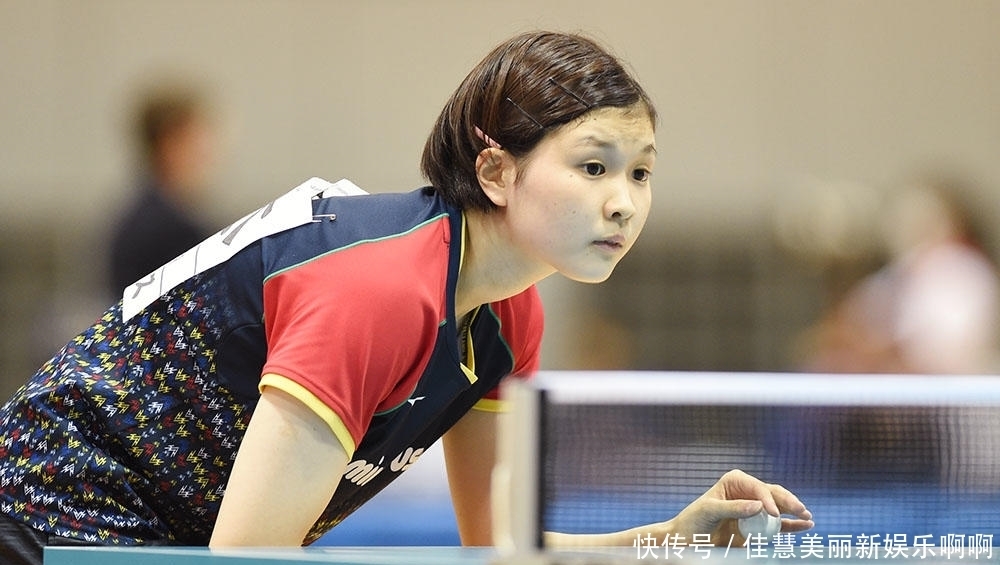 勒的表现呈 勒的表现呈